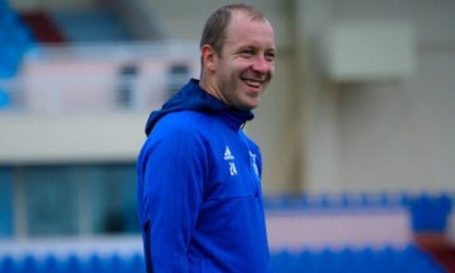 «В Казахстане на матчи приходит по 200-300 человек». Никита Наумов о безделии игроков КПЛ, карантине и приколах над белорусами