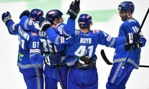 «Сейчас такая ситуация, что...». Леонид Вайсфельд об уходе хоккеистов из «Барыса», двух его лучших игроках, интересе к Дицу и разногласиях Скабелки