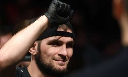 Хабиб Нурмагомедов выбрал тренера на бой с Мэйвезером. Им будет Ломаченко