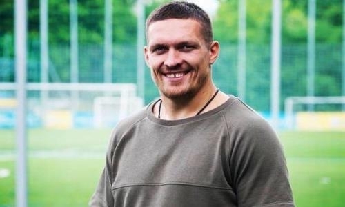 «Ты будешь ждать своей очереди». Усик жестко ответил хейтеру и внезапно поблагодарил его