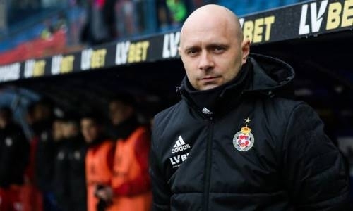 Главный тренер европейского клуба игрока сборной Казахстана рассказал о возможном возобновления сезона