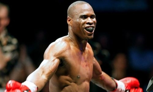 Девушка бывшего чемпиона мира украла у него почти миллион долларов