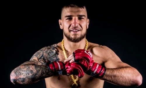 Украинский боец ММА с 23 победами в 23 боях отказался драться с россиянами