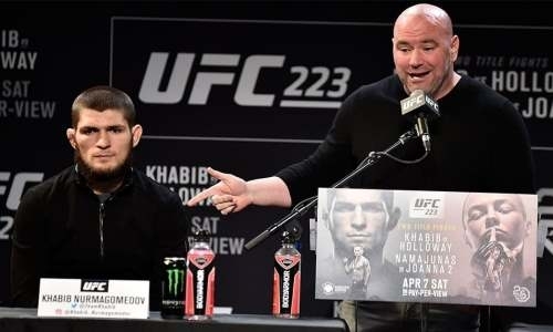 «Дана Уайт лукавит». Кормье раскрыл правду о конфликте Нурмагомедова с главой UFC