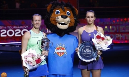 Тренер Рыбакиной раскрыл секрет успеха казахстанской теннисистки. Дело в кнопках 