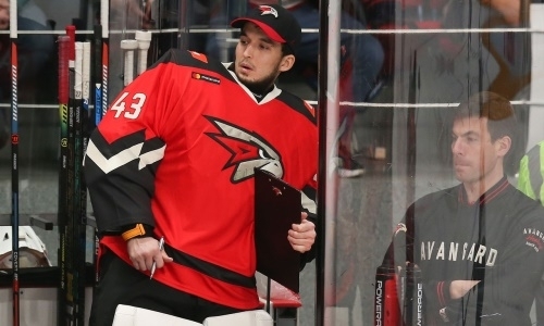 Принципиальный соперник «Барыса» продлил контракт с голкипером