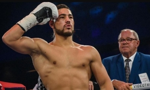 «Какой невероятный талант!». Зарубежные фанаты скучают по боям казахстанского нокаутера. Видео