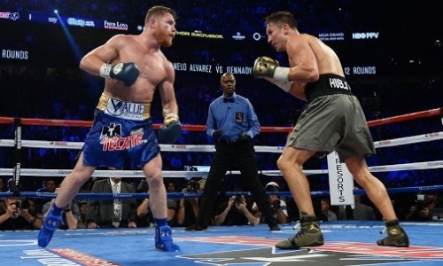 «Собирается прикончить и нокаутировать». Эксперты из США дали прогноз на трилогию Головкин — «Канело»