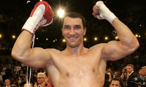 Зарубежное СМИ отметило историческое достижение знаменитого уроженца Казахстана. Видео