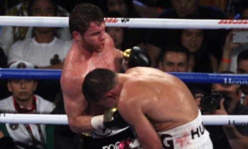 «Отличный шанс». «Канело» узнал способ нокаутировать Головкина в третьем бою