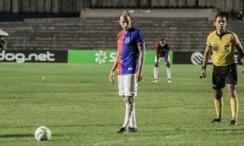 «Не планируют останавливать». Бывший игрок «Астаны» высказался о чемпионате Беларуси