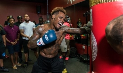 Чемпион мира в весе Головкина анонсировал переход в другой дивизион и назвал соперника