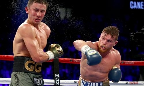 Головкина ждет нокаут? «Канело» отрабатывает нокаутирующий удар супертяжей. Видео