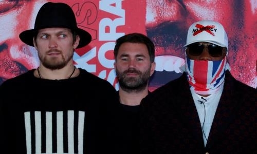 Известный тренер проанализировал бой Усик — Чисора и спрогнозировал победителя