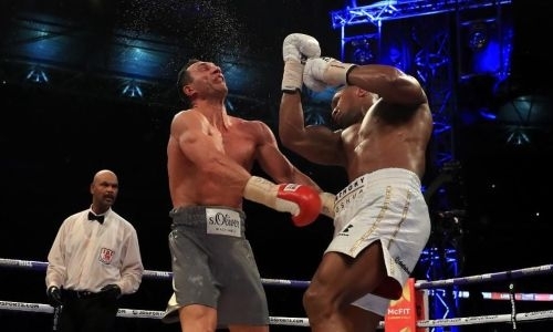 «Истинные чемпионы». Промоутер Головкина с восторгом вспомнил бой уроженца Казахстана