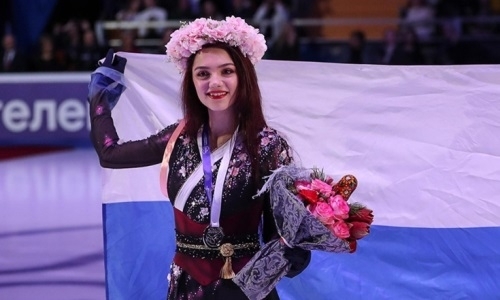 «Заберите ее в Россию». Соперницу Турсынбаевой обвинили в нарушении карантина в Японии