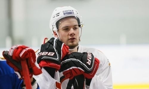 Конкурент «Барыса» на Востоке сохранил форварда с 334 матчами в КХЛ