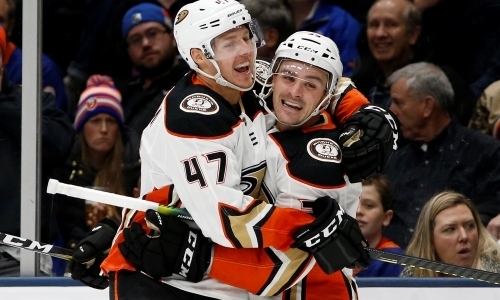 «Хороший драчун». Потенциальному новичку «Барыса» из НХЛ дали оценку в Казахстане