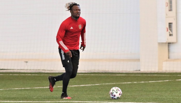 «Золотой ребенок», «Горец», «Семейка Аддамс» и даже Бенджамин Баттон с Фигаро. КПЛ пополнили новые футболисты, которым самое место в кино