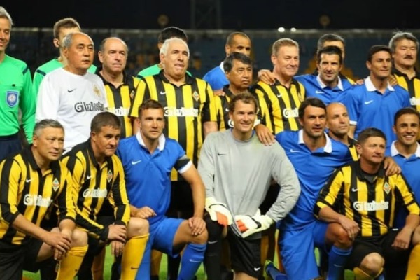 «„Кайрат“ я не предавал и хотел играть в этой команде». Уехавший во Францию чемпион СССР из Казахстана о коммерциализации футбола и подводных течениях в КПЛ