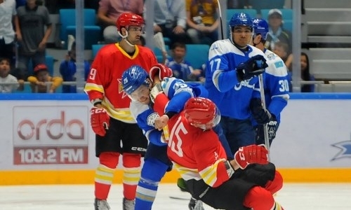 «Мне это не понравилось». Рыспаев объяснил, почему побил хоккеистов «Куньлуня»