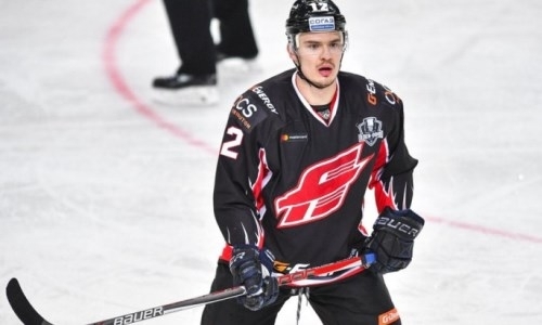 «Сибирь» после срыва серии с «Барысом» вернула хоккеиста с опытом игры в «Авангарде»