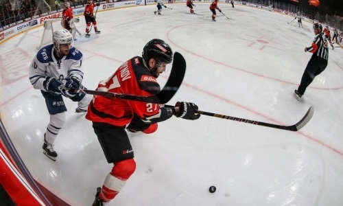 Десять хоккеистов, включая лидеров, покинули состав принципиального соперника «Барыса»