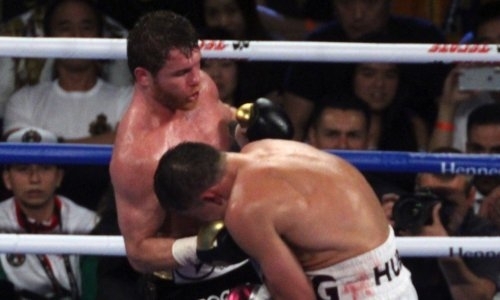 «Не лучший вариант». Головкина и «Канело» напугали огромной проблемой перед третьим боем