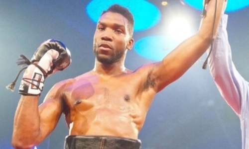 «Я буду драться с кем угодно». Испугавшийся Садриддина Ахмедова чемпион WBO удивил заявлением