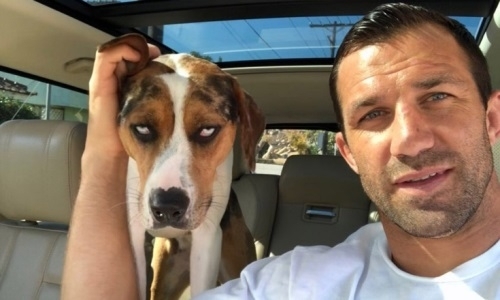 «Набросилась, как зомби». Боец UFC рассказал о попытке девушки заразить его