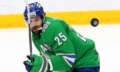 Соперник «Барыса» по конференции КХЛ ищет варианты для обмена двух форвардов