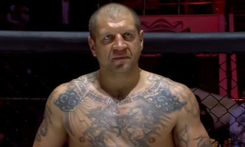 «С удовольствием бы с ним потолкался». Емельяненко хочет провести бой с Майком Тайсоном