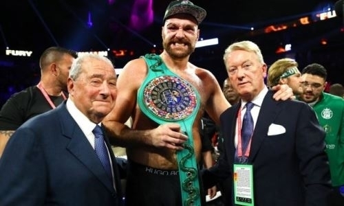 Кто создаст Тайсону Фьюри больше всего проблем? Неожиданное мнение Боба Арума