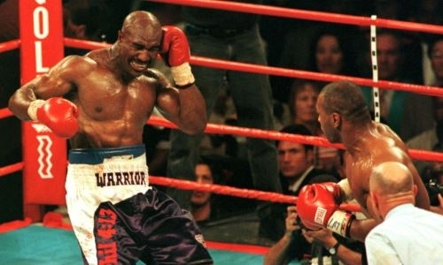 Укусит снова? Холифилд раскрыл причину поступка Тайсона и рассказал о третьем бое с Майком