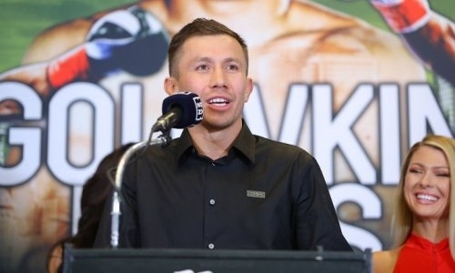 В DAZN предупредили Головкина о последствиях отказа от третьего боя с «Канело»