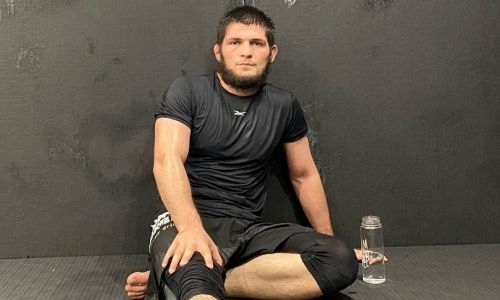 «Продолжаю делать то, что я делаю лучше всего». Хабиб Нурмагомедов рассказал о своих занятиях на карантине