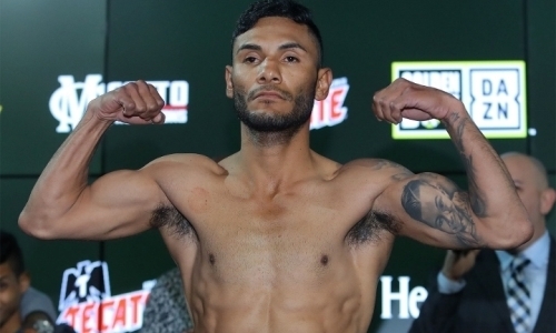 Побеждавший казахстанского боксера экс-чемпион мира сменил тренера после поражения нокаутом