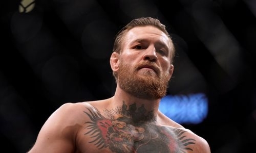 Макгрегор выразил поддержку отцу Нурмагомедова, который находится в коме