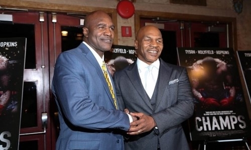 «Хочу драться с Майком». Холифилд согласился на третий бой с Тайсоном