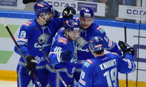 «Агент скажет». Болельщикам «Барыса» объяснили причину затянувшихся переговоров с Михайлисом