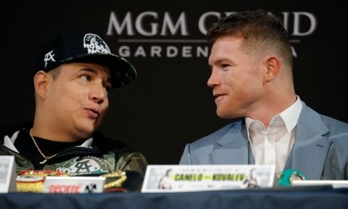 В команде «Канело» выбрали новую дату третьего боя с Головкиным