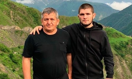 «Вы очень сильный!». Казахстанский мальчик без ног поддержал отца Хабиба Нурмагомедова