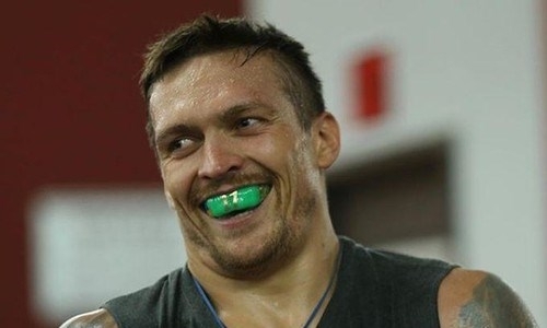 «Существо с отбитым мозгом заявило, что он Александр». Усику жестко указали на его ошибку