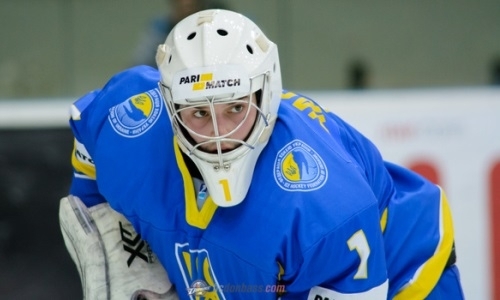 «Отразил 43 броска». За рубежом вспомнили дебютировавшего за сборную в матче против Казахстана вратаря. Видео