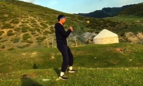 Айдос Ербосынулы показал видео с тренировок в горах