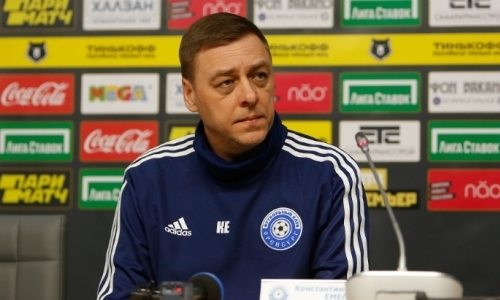 Клуб футболиста сборной Казахстана в РПЛ неожиданно сменил главного тренера