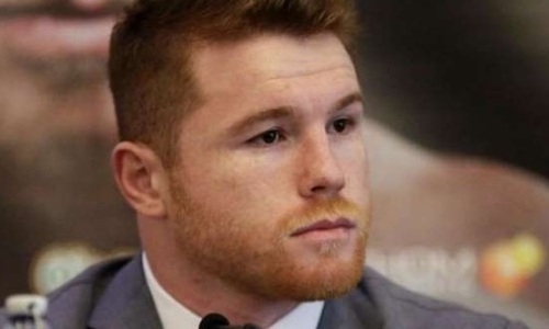 «Канело» обвинили в трусости и призвали выбрать другой бой перед Головкиным