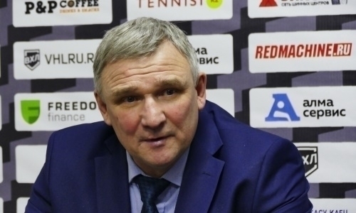 Казахстанский клуб ВХЛ остался без главного тренера