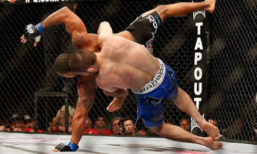 «Просто хватай и бросай». Хабиб Нурмагомедов рассказал о своем рекорде в UFC