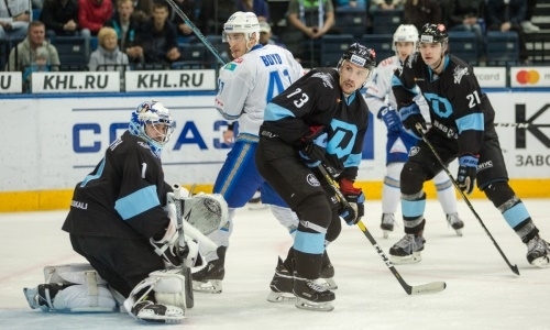 «Зарабатывал больше всех». Обнародованы зарплаты вратарей соперника «Барыса» по КХЛ